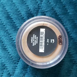 bareminerals loose eyeshadow in Joy